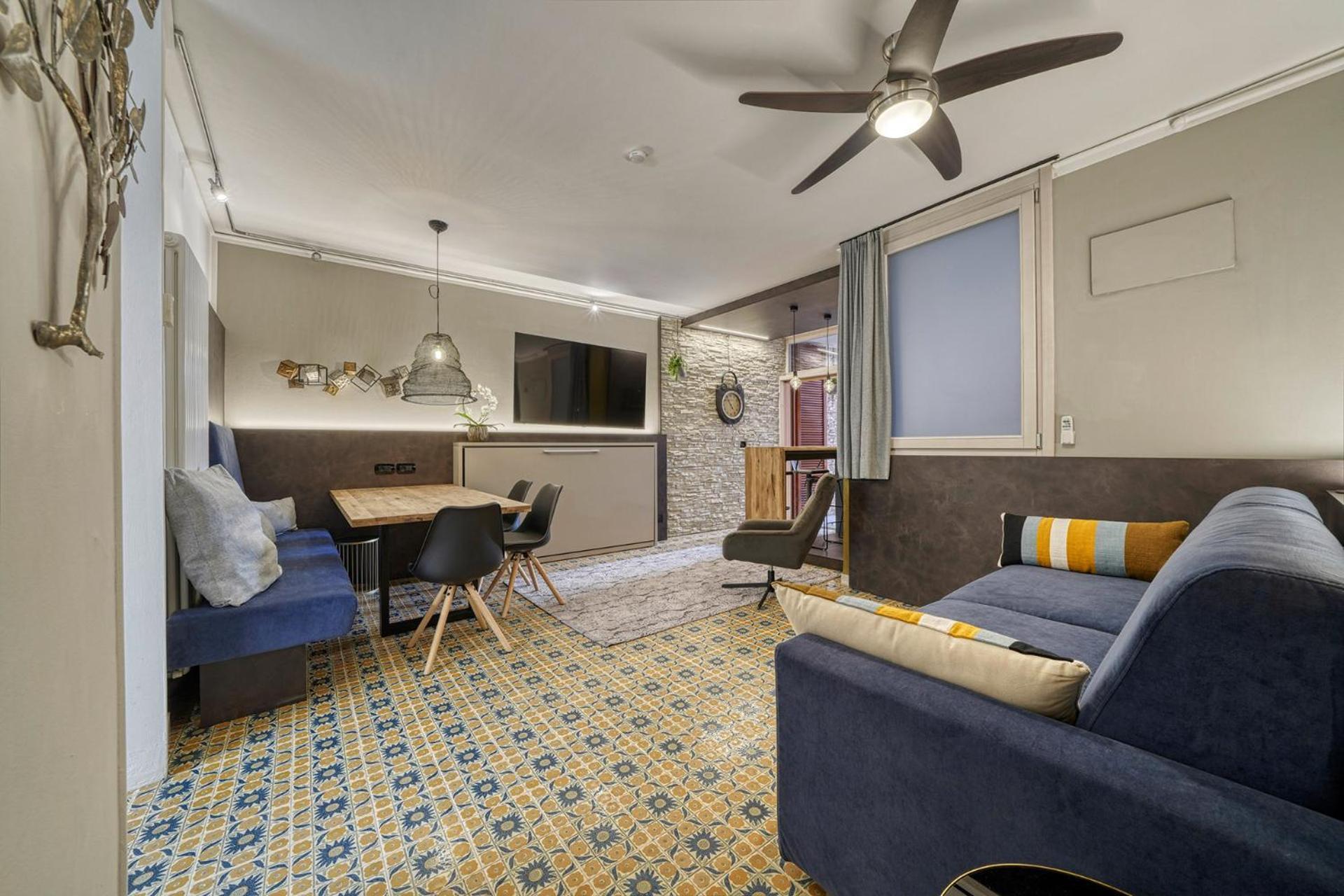City Central Apartment Romantic Lakefront Balcony - Malcesine - Porto Vecchio 11 Exteriör bild